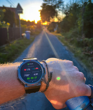 Smartwatch męski wodoodporny z rozmowami, PL menu, trybami sportowymi i GPS